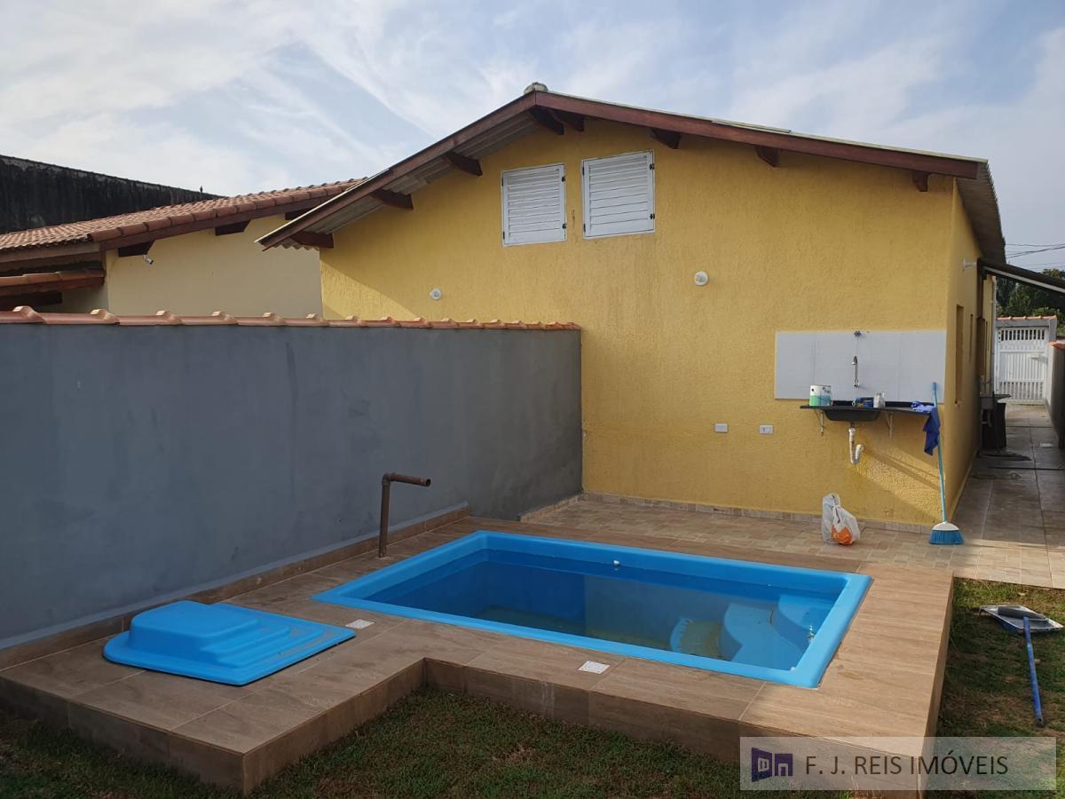 Casa, 2 quartos, 160 m² - Foto 1