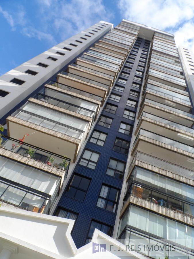 Apartamento, 3 quartos, 180 m² - Foto 1