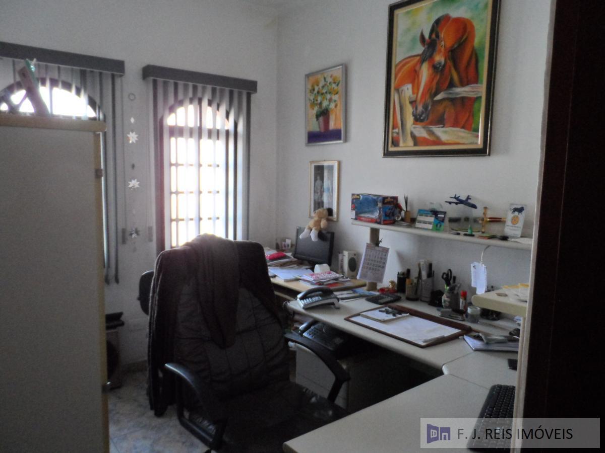 Sobrado, 4 quartos, 420 m² - Foto 2