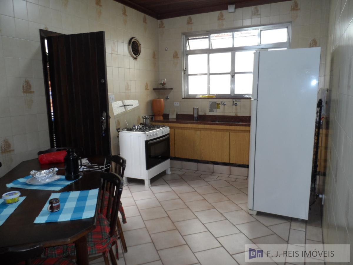 Casa, 2 quartos, 200 m² - Foto 9