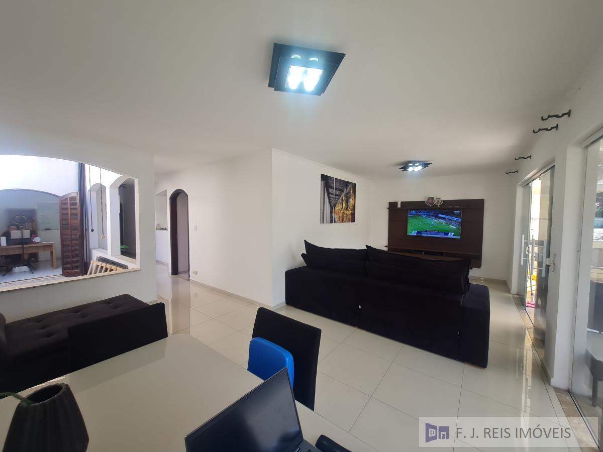Casa, 4 quartos, 550 m² - Foto 4
