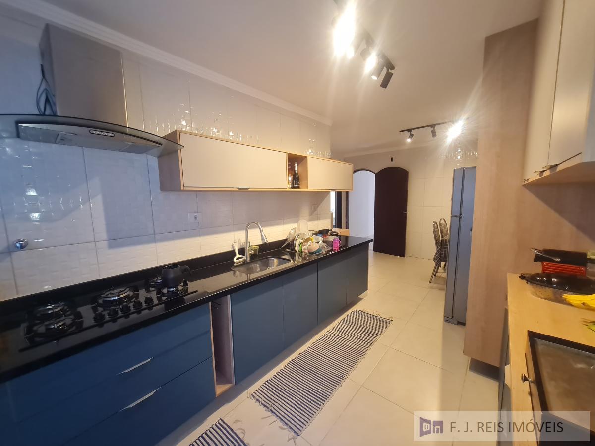 Casa, 4 quartos, 550 m² - Foto 10