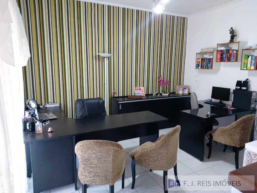 Sobrado, 4 quartos, 500 m² - Foto 4