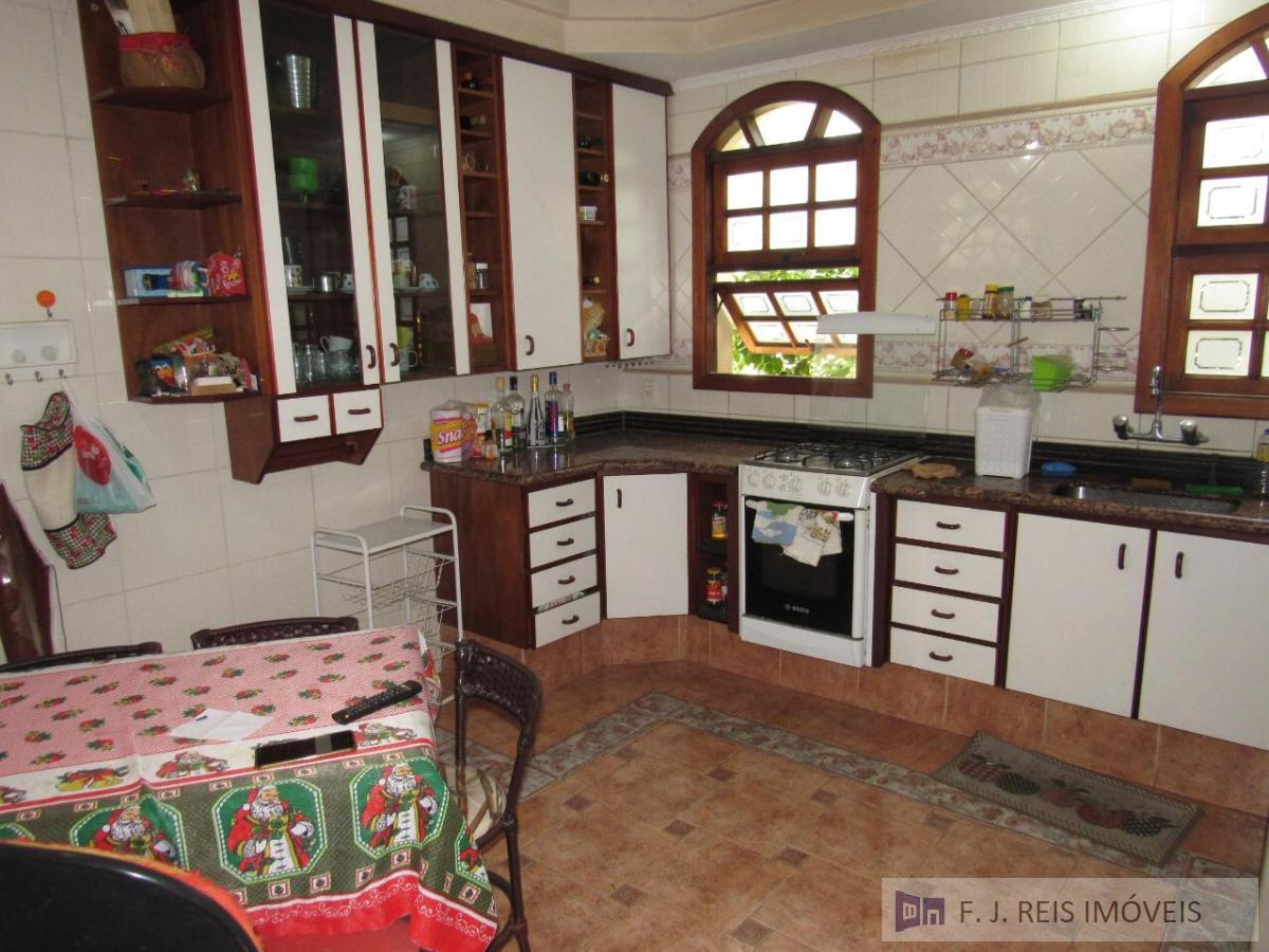 Sobrado, 3 quartos, 360 m² - Foto 8