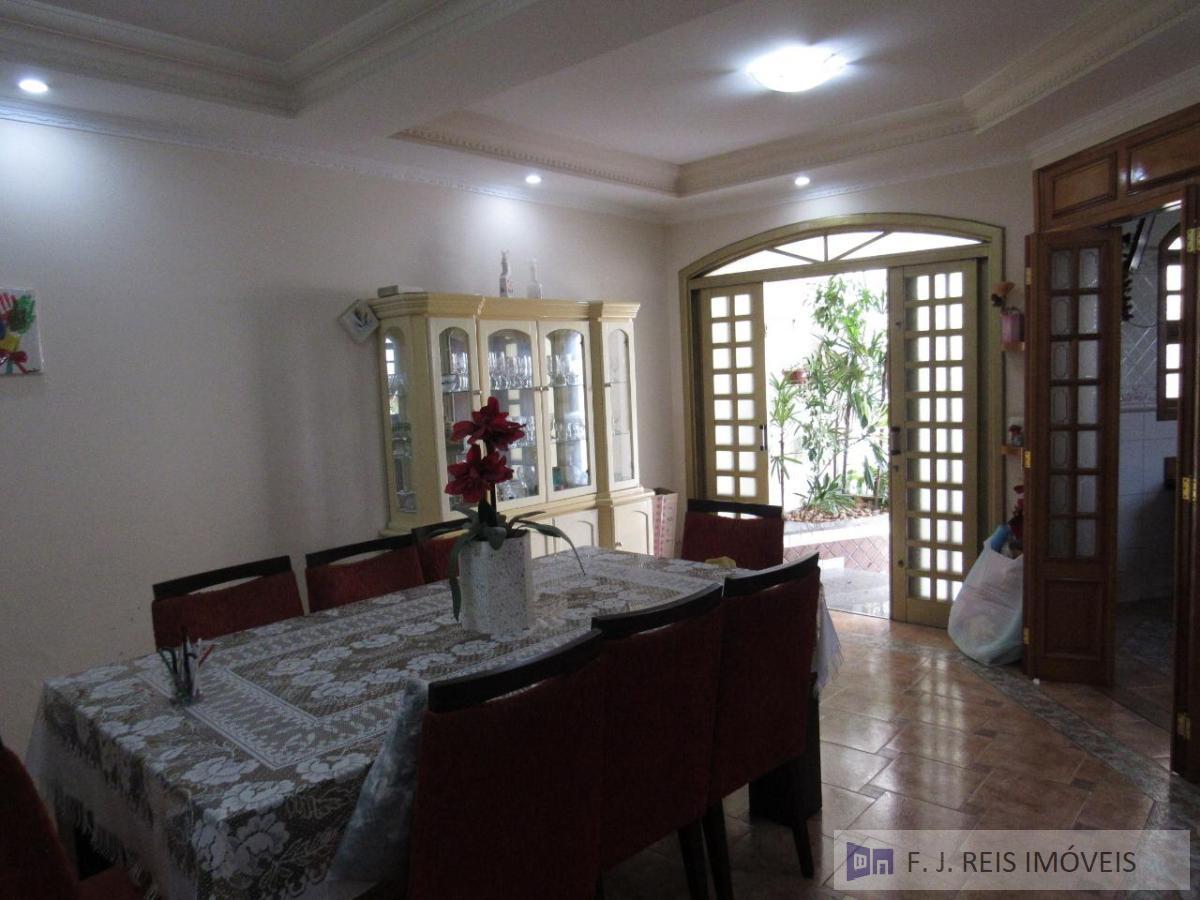 Sobrado, 3 quartos, 360 m² - Foto 5