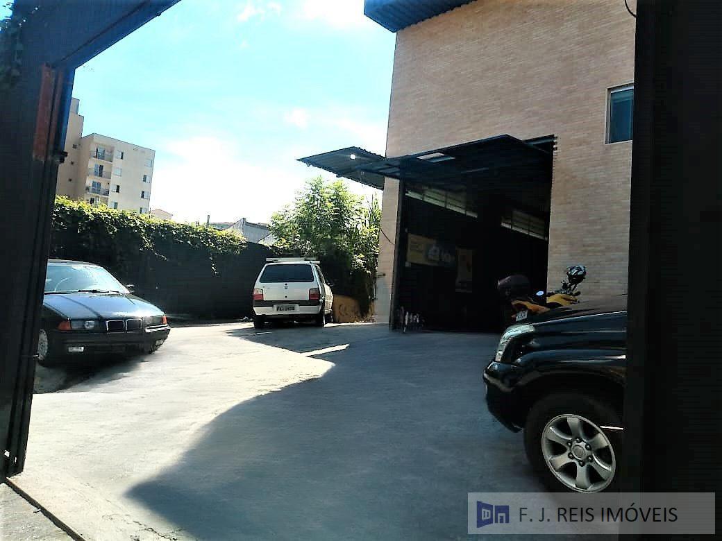 Depósito-Galpão, 1140 m² - Foto 2
