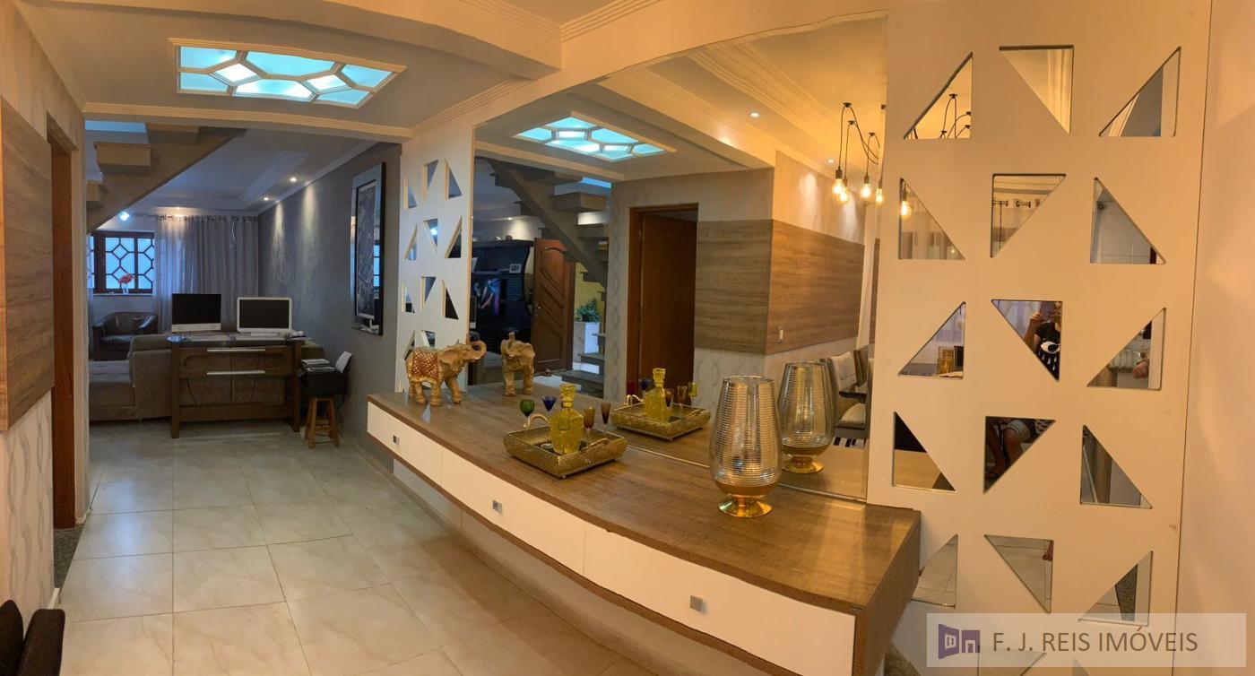 Sobrado, 3 quartos, 173 m² - Foto 2