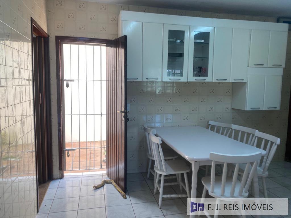 Casa, 3 quartos, 360 m² - Foto 7