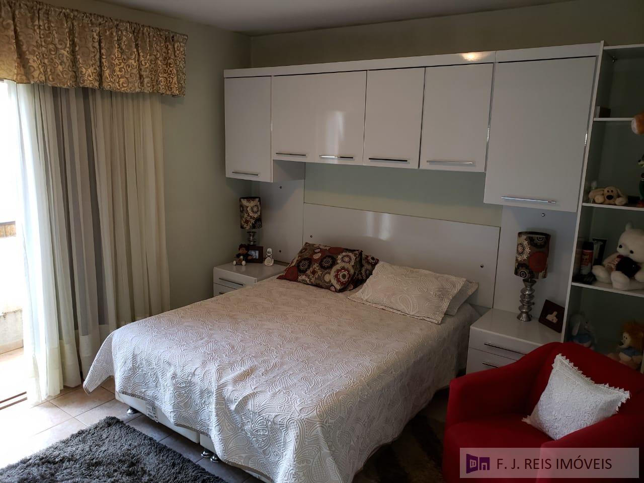 Sobrado, 3 quartos, 240 m² - Foto 6