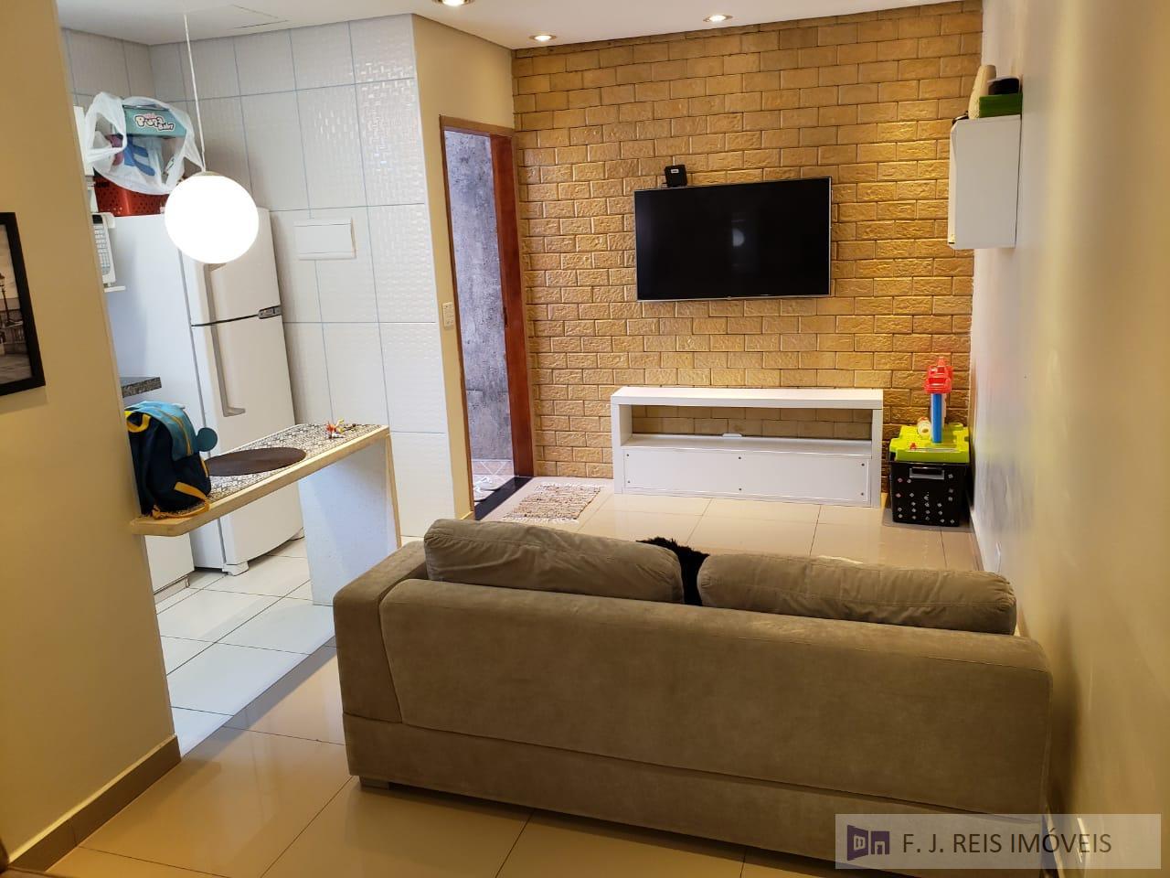 Sobrado, 3 quartos, 240 m² - Foto 2