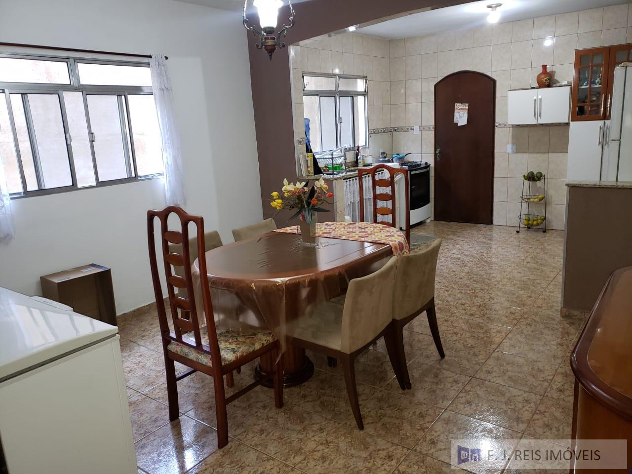 Sobrado, 3 quartos, 240 m² - Foto 4