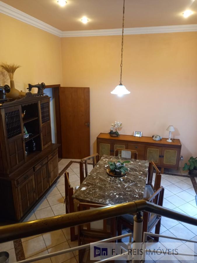 Sobrado, 4 quartos, 250 m² - Foto 8