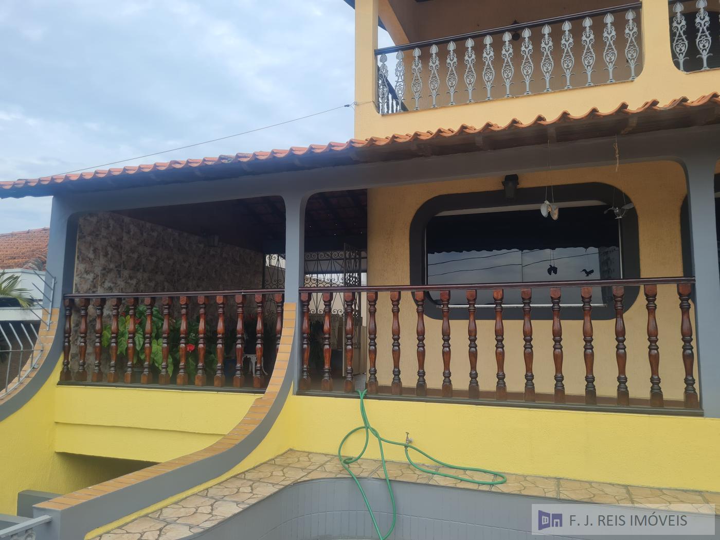 Sobrado, 4 quartos, 500 m² - Foto 1