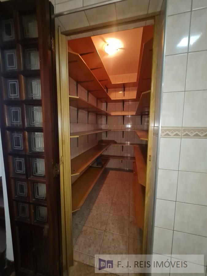 Sobrado, 3 quartos, 257 m² - Foto 13