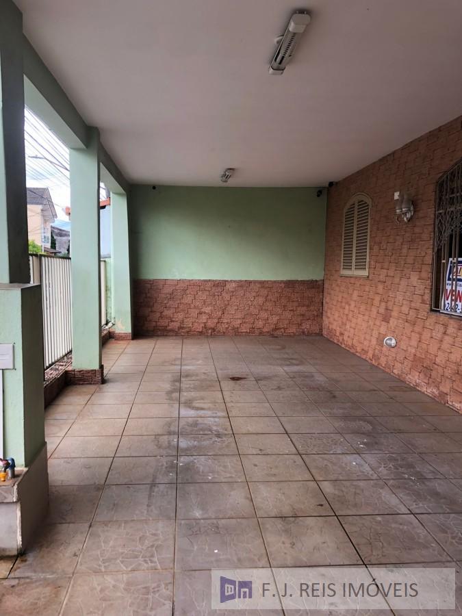 Casa, 3 quartos, 174 m² - Foto 1