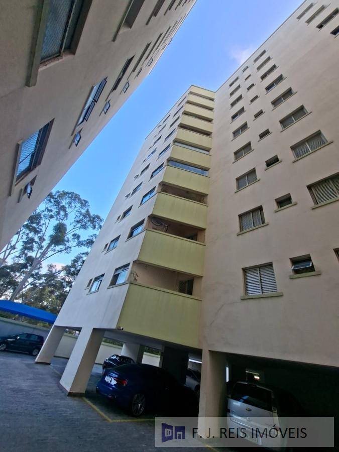 Apartamento à venda com 2 quartos, 1 banheiro, 1 vaga e 69m² no Vila Galvão, Guarulhos — foto principal